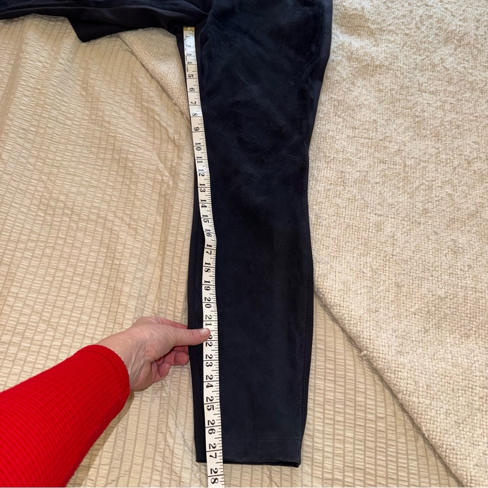 Lafayette 148 NY Navy Blue Stretch Lambskin Front Ankle Zip Slim Pants 4/6 - Picture 5 of 7